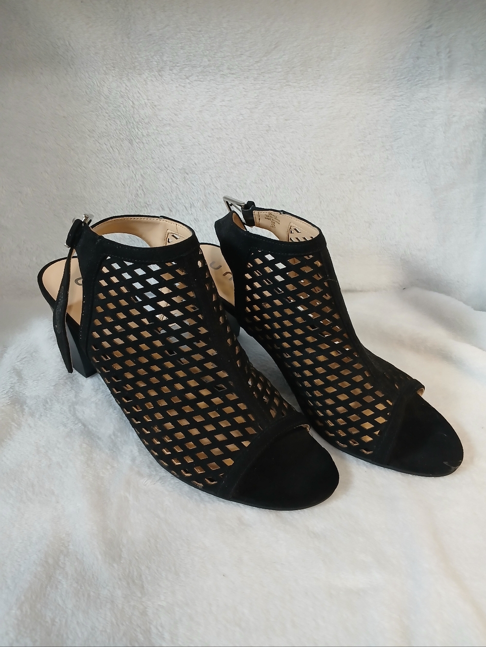 Unisa UNGAILA Lattice Buckle Heel Sandals Size 10